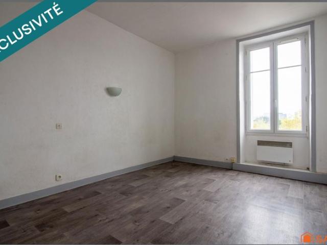 Moutonnerie T1 bis de 25m2 avec caveau et grenier