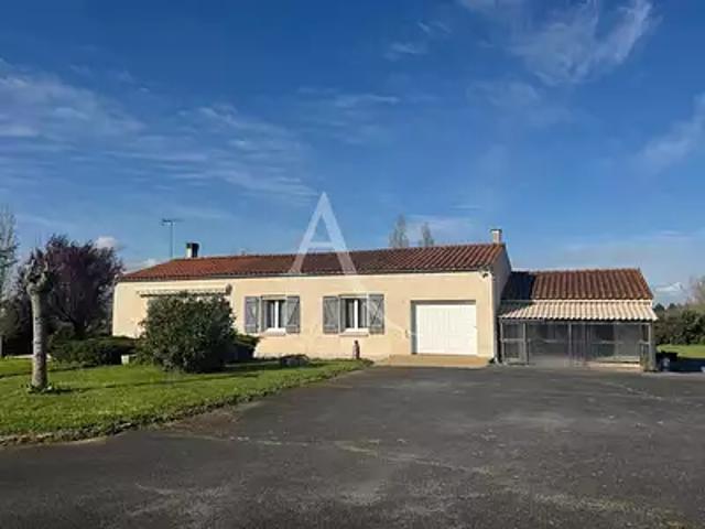 Mouzeuil Saint Martin 85370 Achat / Vente maison 3 pièces t3 au dernier étage cave