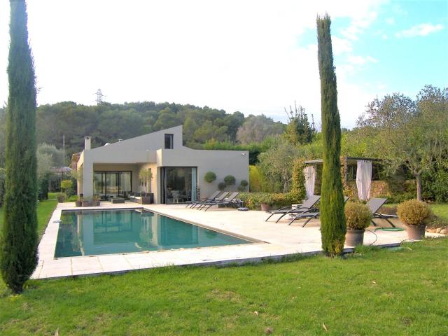 Mougins Magnifique villa contemporaine avec piscine