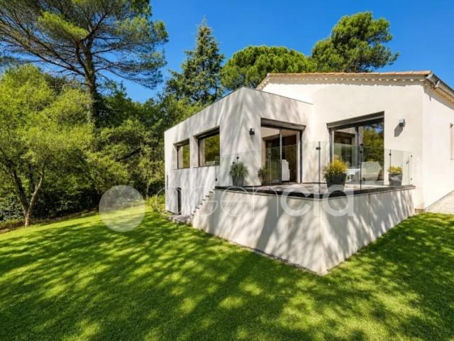 Mougins Maison avec jardin sur terrain de 2186m2