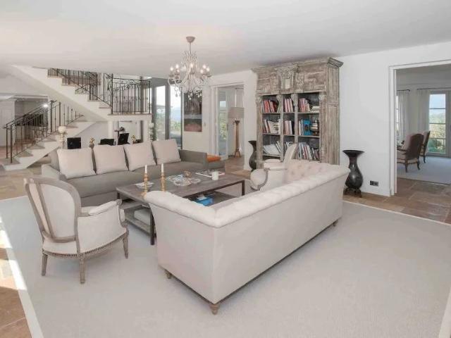 Mougins A pied du village, 5 chambres
