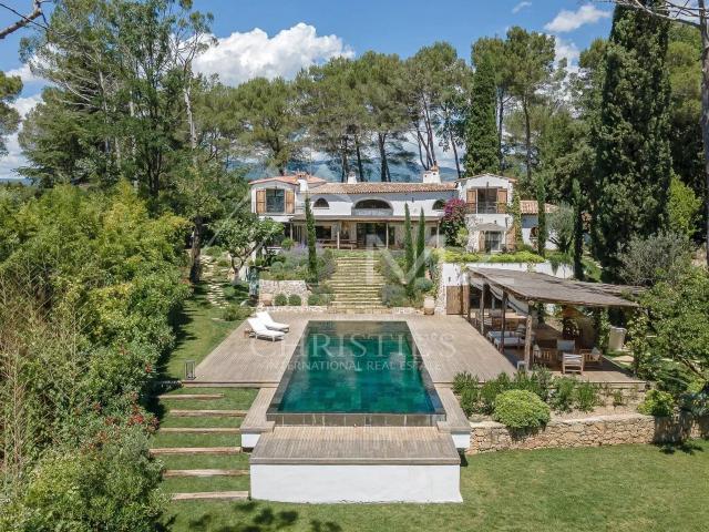 Mougins Exceptionnelle propriété dans quartier résidentiel 400m² Mougins