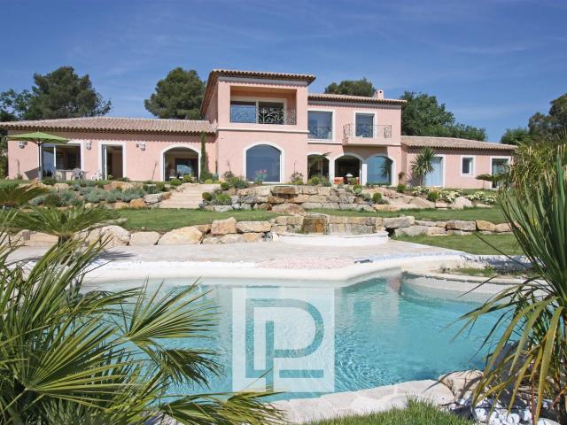 Mougins Emplacement n°1 780m² Mougins