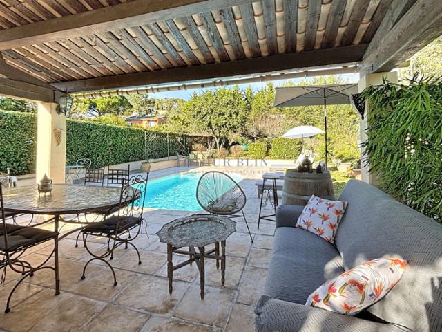 MOUGINS LA PEYRIERE ETANG DE FONTMERLE VILLA AVEC BEAU
