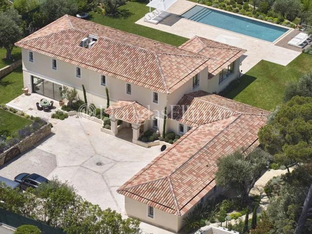 Mougins Une Luxueuse Villa avec vue panoramique 550m² Mougins