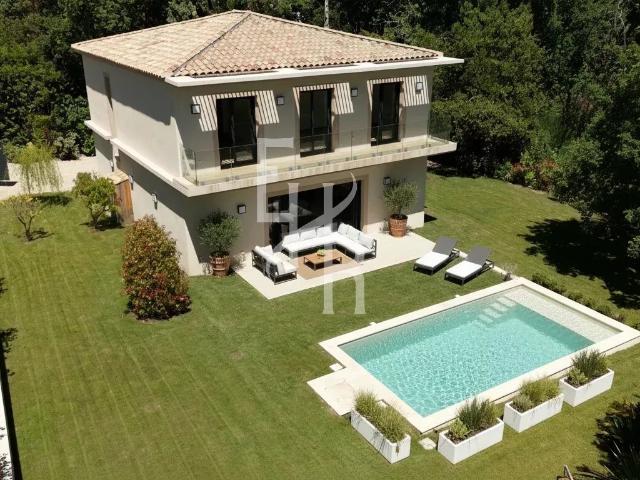 Mougins vente villa individuelle avec piscine au calme