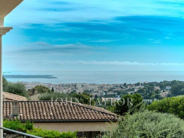 Mougins Villa familiale rénovée vue mer et Esterel