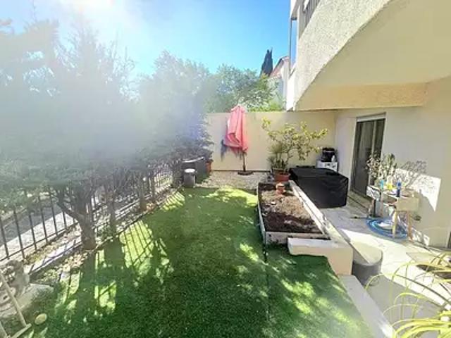 Mougins 06250 Achat / Vente appartement 2 pièces t2 terrasse parking