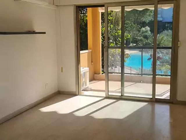 Mougins 06250 Location appartement 2 pièces t2 piscine