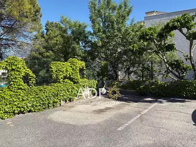 Mougins 06250 Location parking