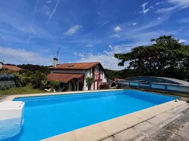 Mouguerre 64990 Achat / Vente maison 5 pièces t5 piscine jardin