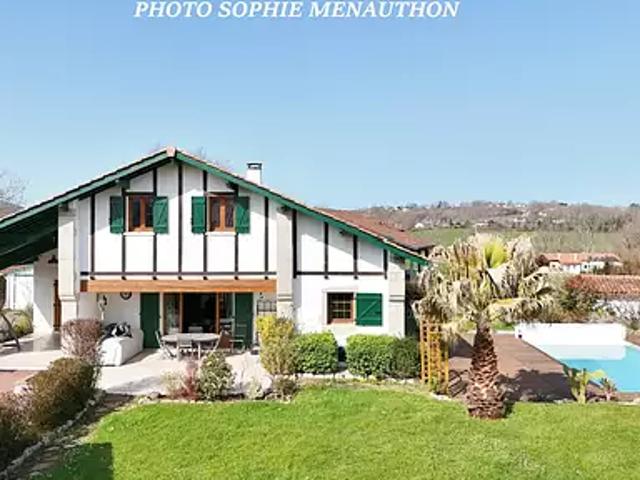 Mouguerre 64990 Achat / Vente maison 6 pièces t6 piscine terrasse