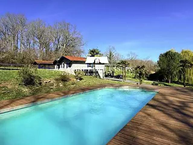 Mouguerre 64990 Achat / Vente maison 7 pièces t7 piscine terrasse
