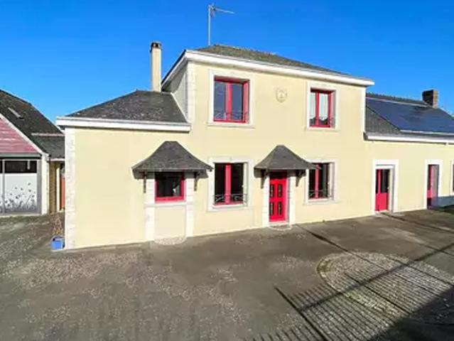 Moulay 53100 Achat / Vente maison 7 pièces t7 parking