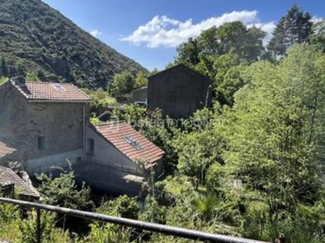 Moulin 3 pièces 110 m²
