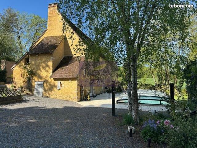 Moulin 10 pièces 314 m²