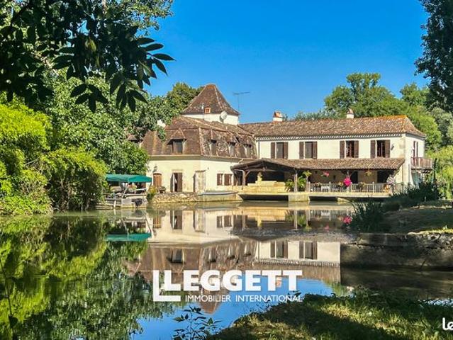 Moulin 10 pièces 453 m²