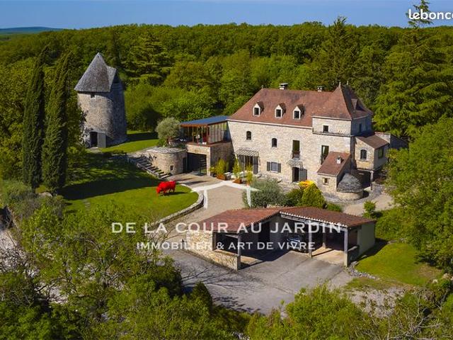 Moulin 13 pièces 450 m²
