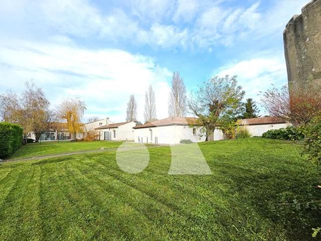 Moulin 26 pièces 868 m²