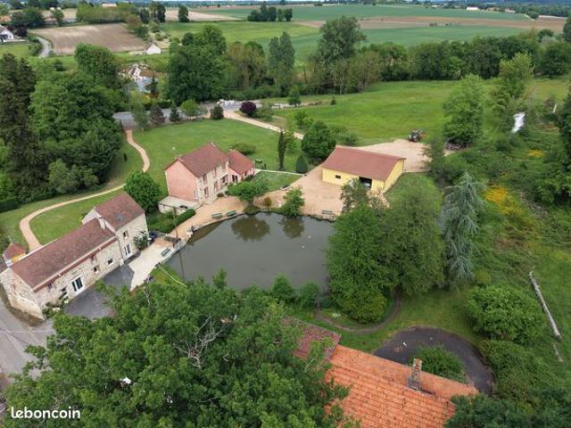 Moulin 7 pièces 172 m²