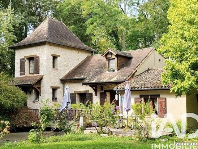 Moulin 7 pièces 194 m²