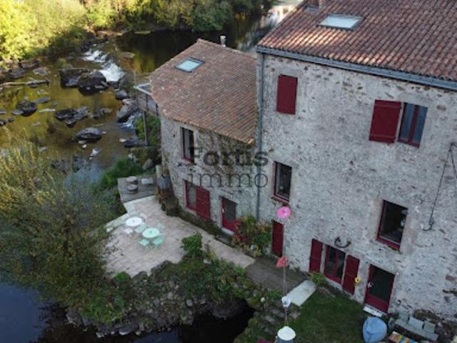 Moulin
