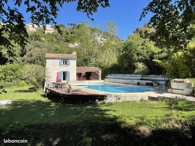 Moulin 4 pièces 123 m²