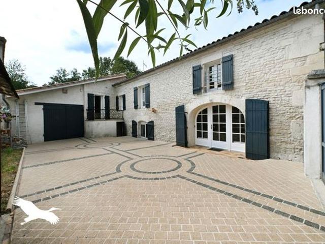 Moulin 4 pièces 145 m²