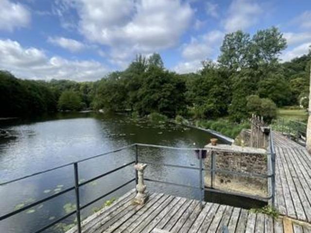 Moulin 5 pièces 144 m²