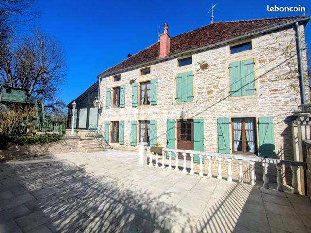 Moulin 6 pièces 163 m²