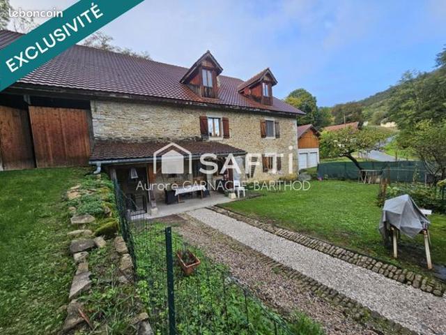 Moulin 8 pièces 275 m²