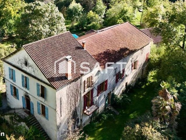 Moulin 9 pièces 400 m²