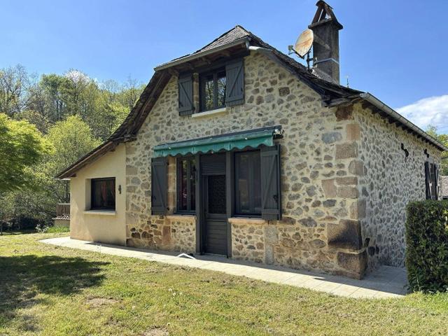Moulin ancien situé dans la campagne de l’Aveyron 108m² Le Bas Ségala