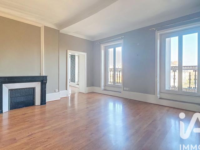Moulins Vente Appartement 03