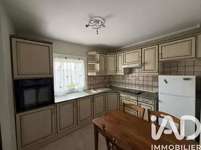 Moulins 03000 Achat / Vente appartement 4 pièces t4 parking