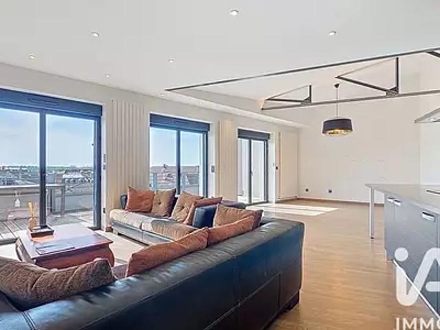 Moulins 03000 Achat / Vente appartement 5 pièces t5 au dernier étage