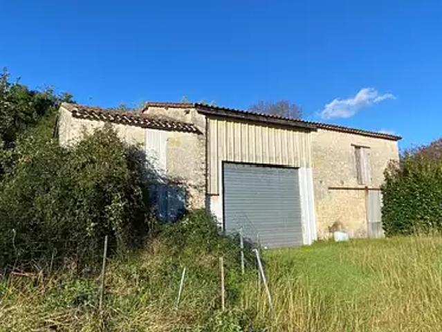 Moulis en Médoc 33480 Achat / Vente immeuble parking