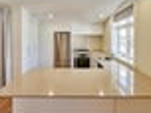 Mount Victoria, 3 bedrooms, $1000 pw