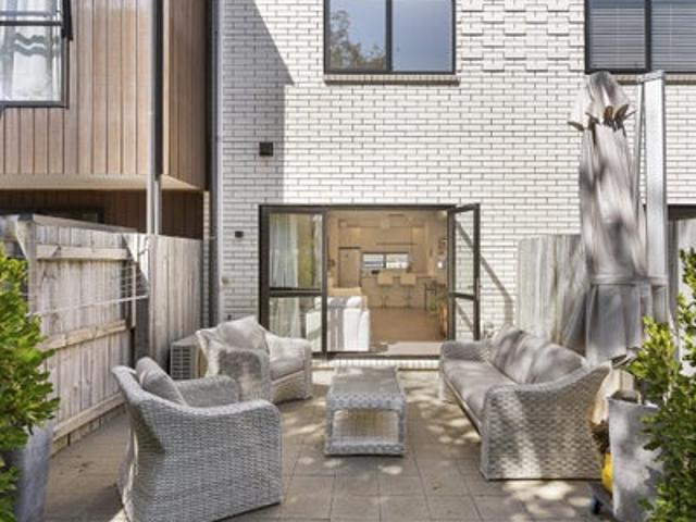 mount wellington, 2 bedrooms