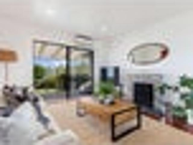 Mount Wellington, 4 bedrooms, $1100 pw