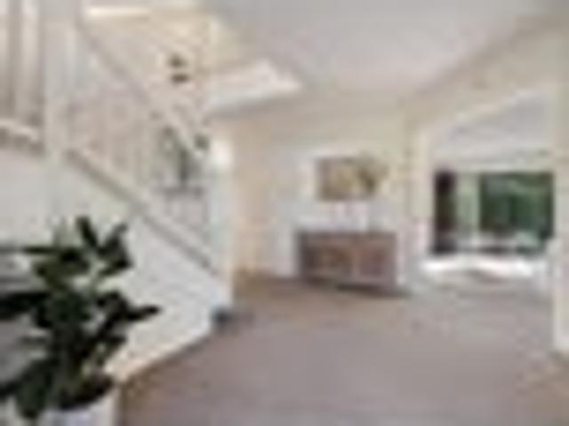 Mount Wellington, 4 bedrooms, $1100 pw