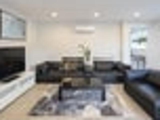 Mount Wellington, 5 bedrooms, $1250 pw