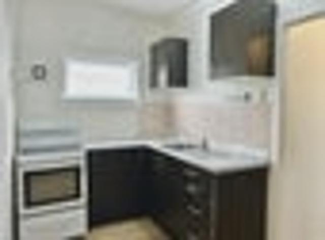 Mount Albert, 3 bedrooms, $650 pw