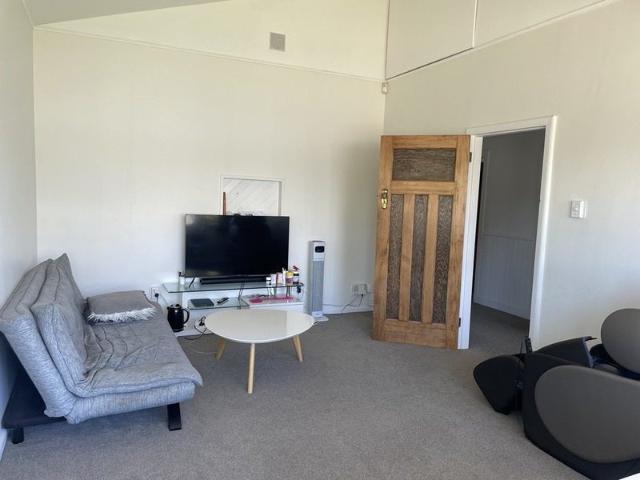 Mount Albert, 3 bedrooms