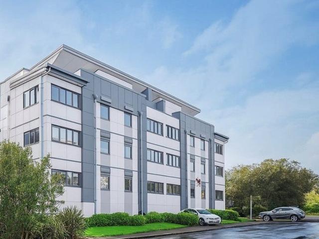 Mount Albert, 3 bedrooms