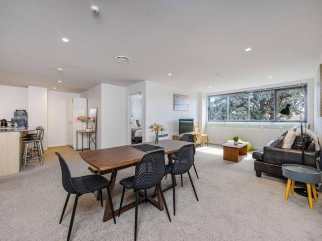 mount albert, 3 bedrooms