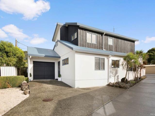 mount albert, 3 bedrooms