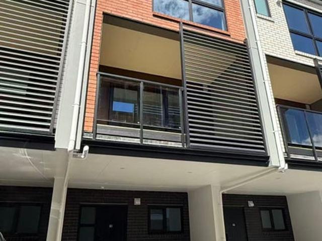 mount albert, 3 bedrooms