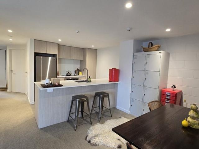mount albert, 3 bedrooms