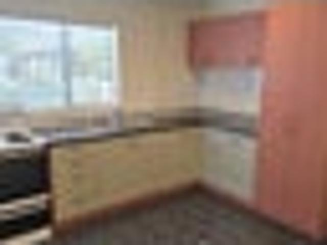Mount Albert, 2 bedrooms, $480 pw